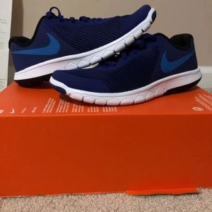 🛑SOLD Nike shoes